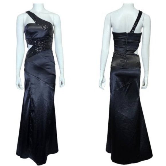 Maxi Dress - Picture 1 of 9